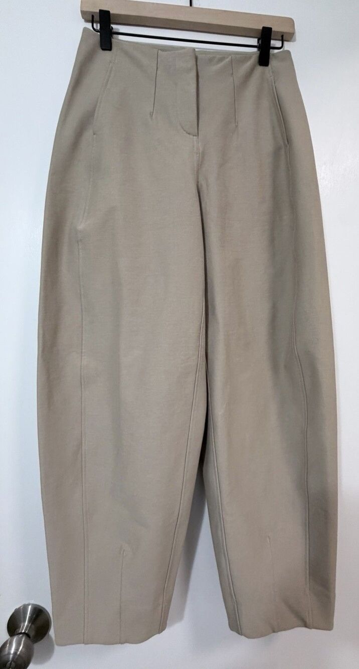 Lululemon Utilitech Twill Barrel Leg Pants Khaki Size 29 Relaxed Fit Midrise EUC